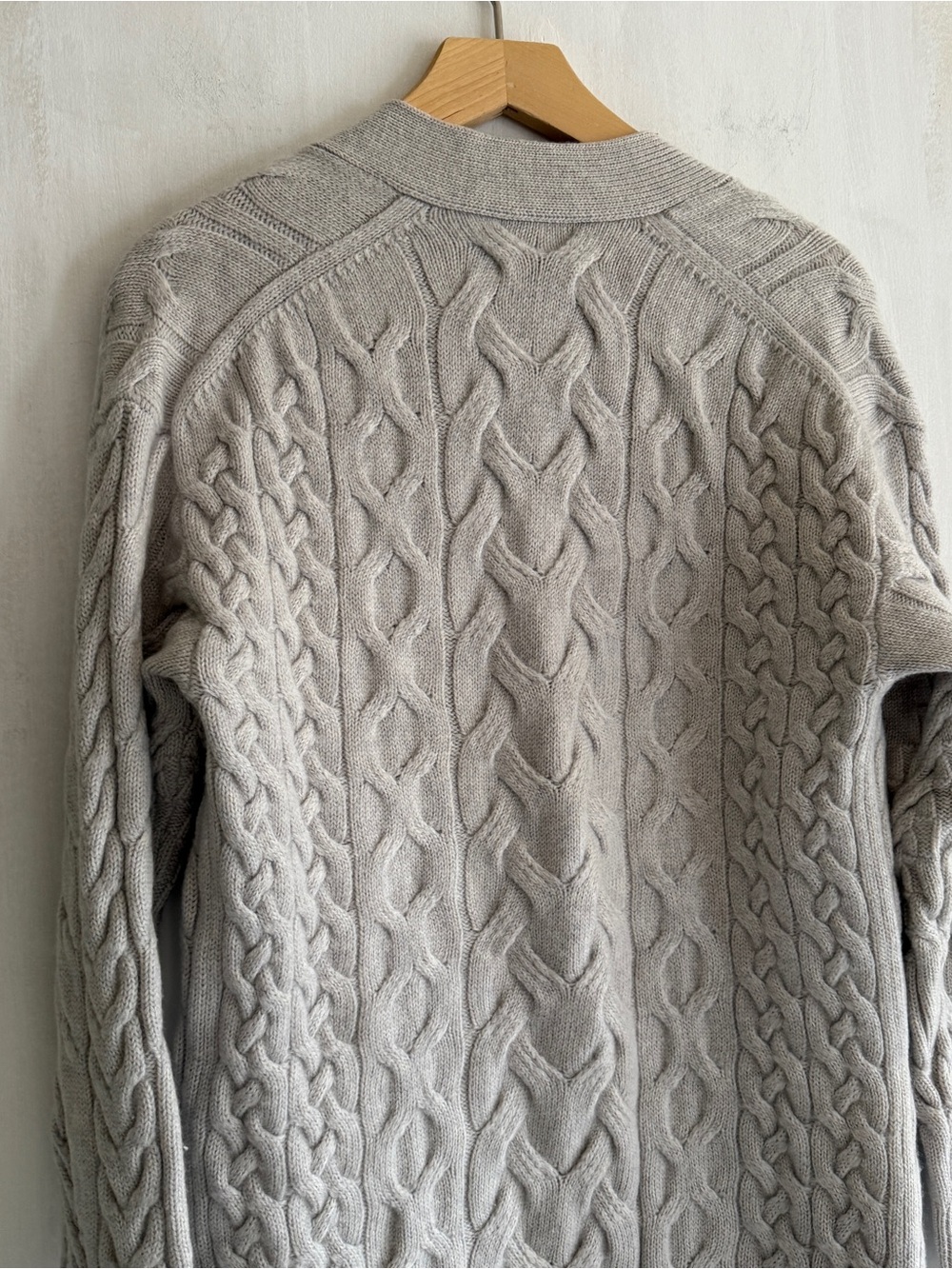Aritzia Wilfred Light Grey Cable Knit Merino Wool Charliza Cardigan Women XS - Picture 11 of 16